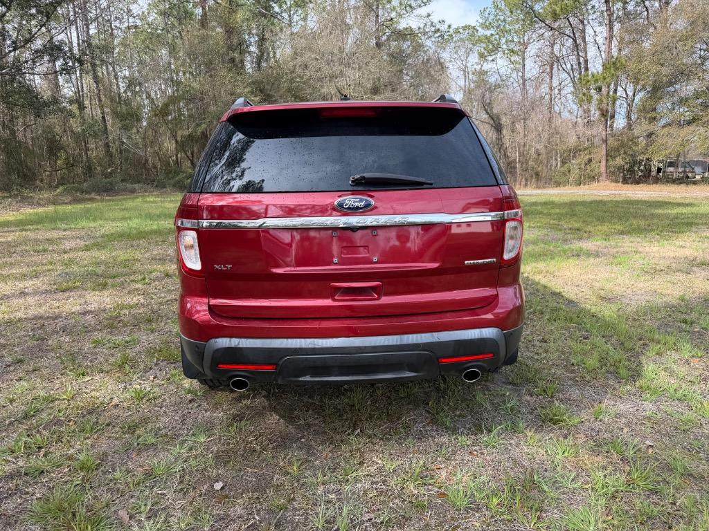 2015 Ford Explorer XLT - Photo 11