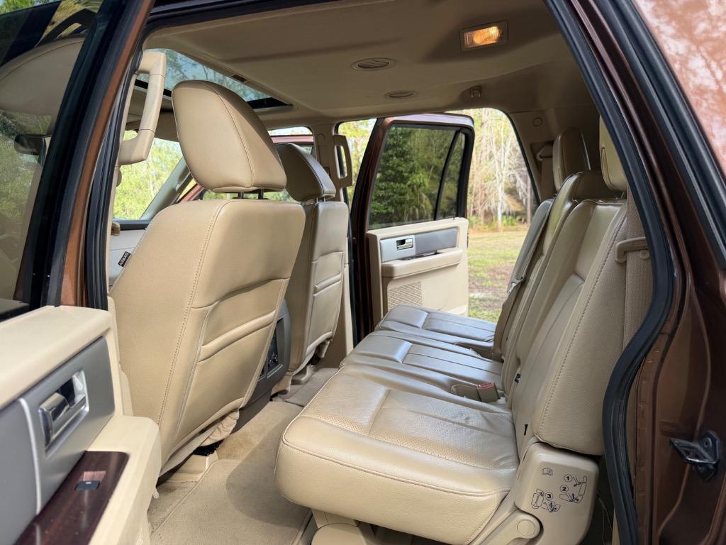 2011 Ford Expedition King Ranch - Photo 8