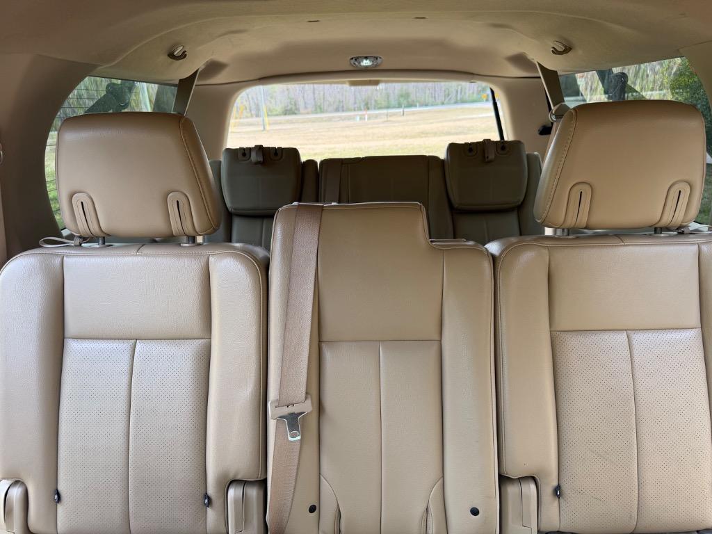 2011 Ford Expedition King Ranch - Photo 12