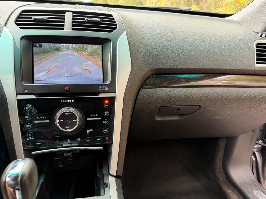 2014 Ford Explorer Limited - Photo 15